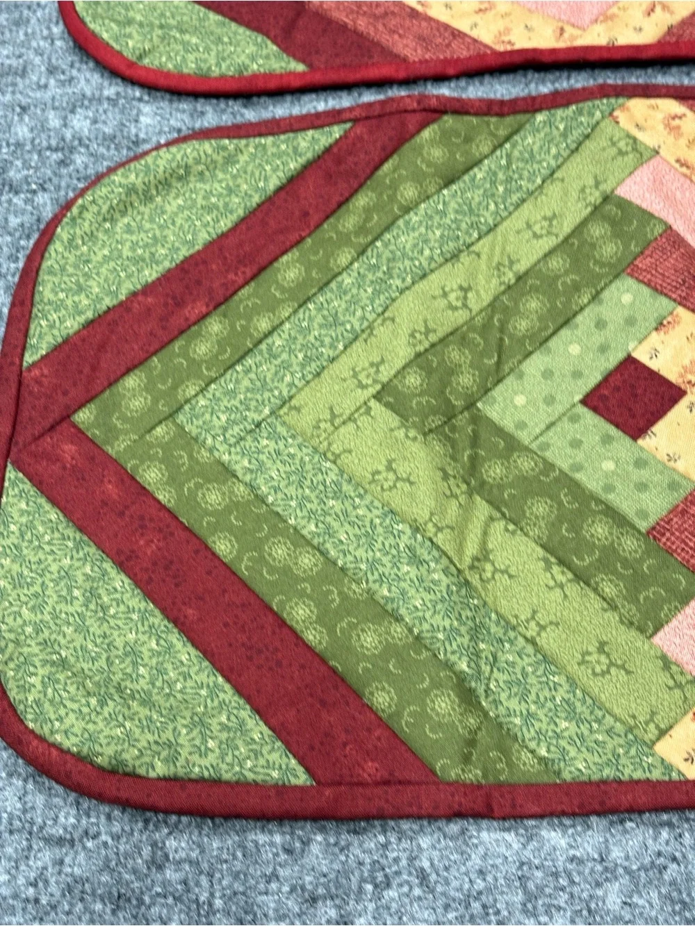 Hand Crafted Log Cabin Design Quilted Placemat Pair